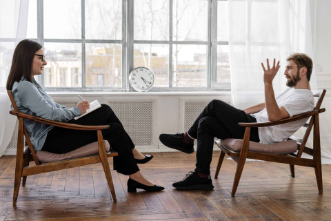 How an ADHD Therapist Can Help as an Adult: Patient Speaking with Therapist